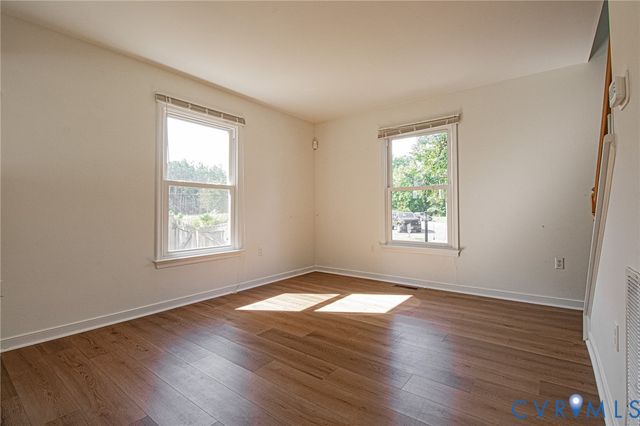 5208 Farmcrest Cir, Prince George, VA 23875