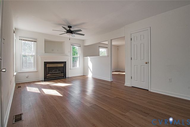 5208 Farmcrest Cir, Prince George, VA 23875