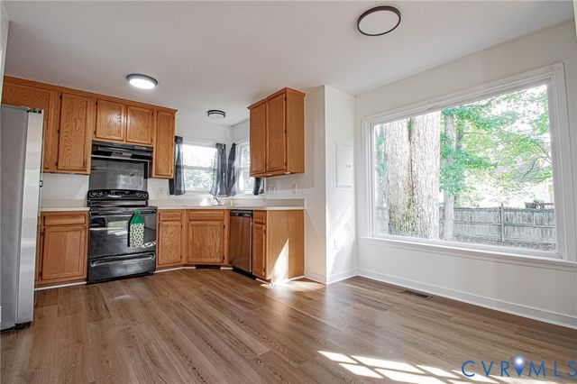 5208 Farmcrest Cir, Prince George, VA 23875