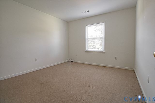 5208 Farmcrest Cir, Prince George, VA 23875
