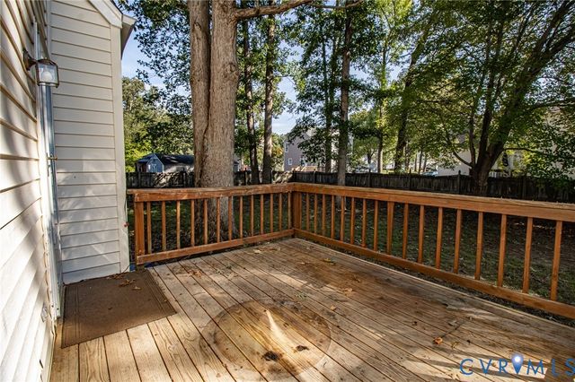 5208 Farmcrest Cir, Prince George, VA 23875