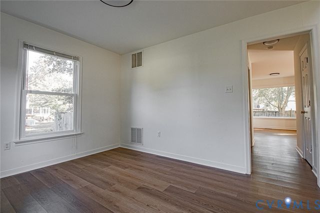 5208 Farmcrest Cir, Prince George, VA 23875