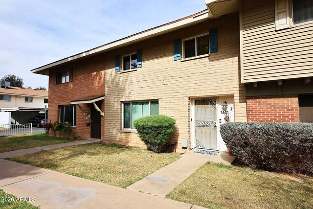 1621 W HAZELWOOD Street, Phoenix, AZ 85015