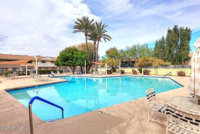 1621 W HAZELWOOD Street, Phoenix, AZ 85015