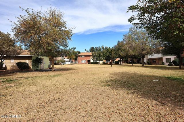 1621 W HAZELWOOD Street, Phoenix, AZ 85015