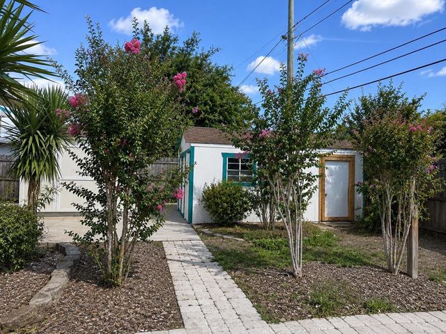 4409 W TRILBY AVENUE, Tampa, FL 33616