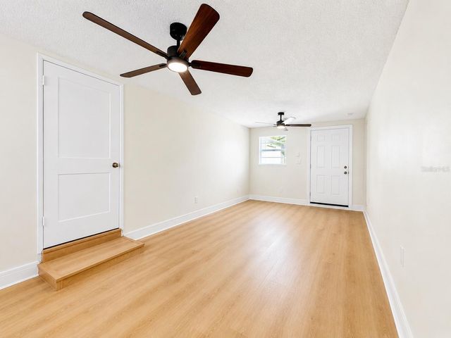 4409 W TRILBY AVENUE, Tampa, FL 33616