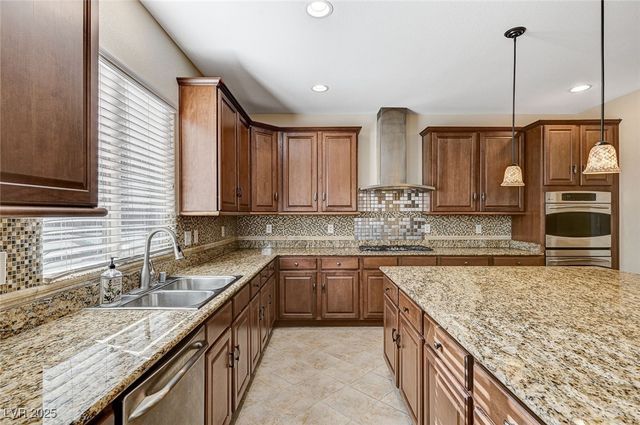 2755 East Asgard Avenue, Las Vegas, NV 89121