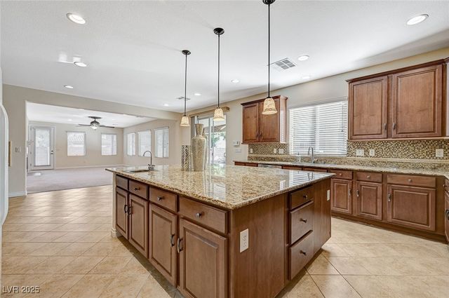 2755 East Asgard Avenue, Las Vegas, NV 89121