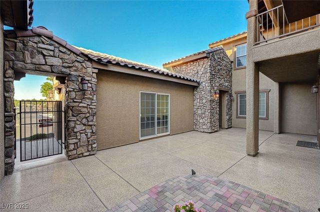 2755 East Asgard Avenue, Las Vegas, NV 89121