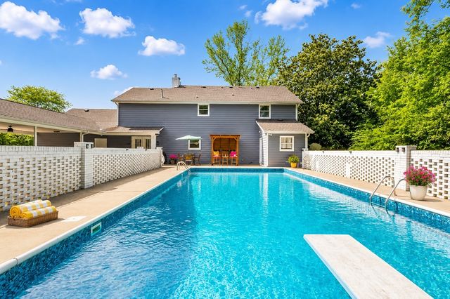 1430 Haynes Dr, Murfreesboro, TN 37129