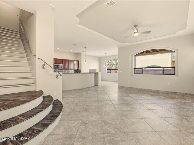 9537 E Ventaso Circle, Tucson, AZ 85715