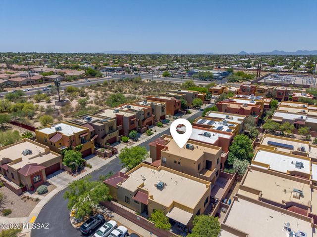 9537 E Ventaso Circle, Tucson, AZ 85715