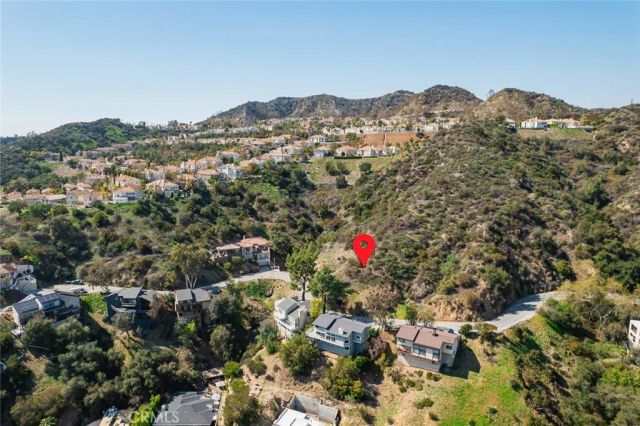2745 Kennington, Glendale, CA 91206