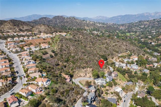 2745 Kennington, Glendale, CA 91206