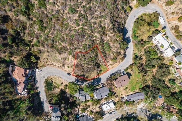 2745 Kennington, Glendale, CA 91206