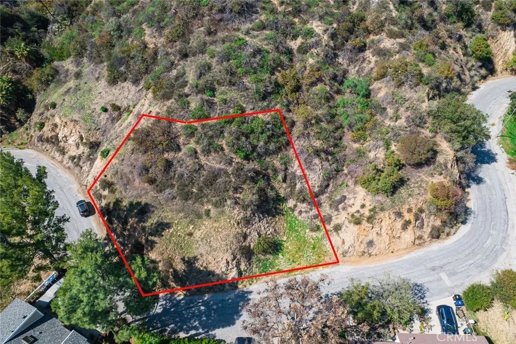2745 Kennington, Glendale, CA 91206