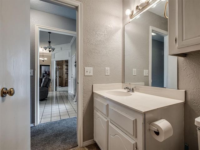 432 Cactus Road, Yukon, OK 73099