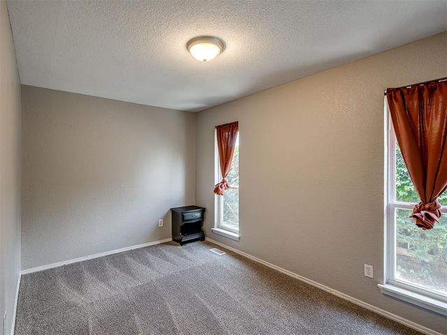 432 Cactus Road, Yukon, OK 73099