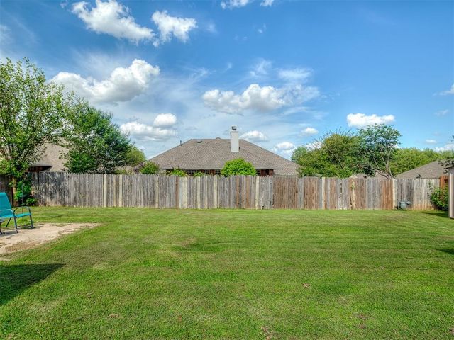 432 Cactus Road, Yukon, OK 73099