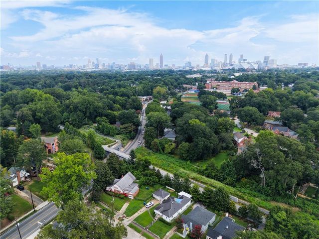 1130 M L King Jr Drive SW, Atlanta, GA 30314