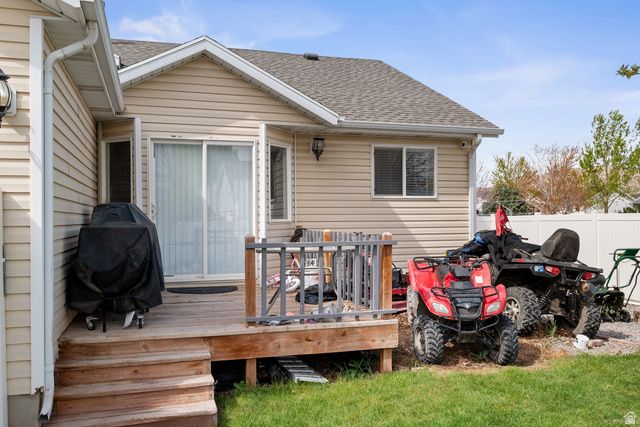 2152 E WEEPING WILLOW WAY, Eagle Mountain, UT 84005
