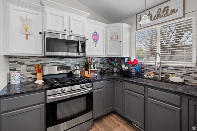 2152 E WEEPING WILLOW WAY, Eagle Mountain, UT 84005