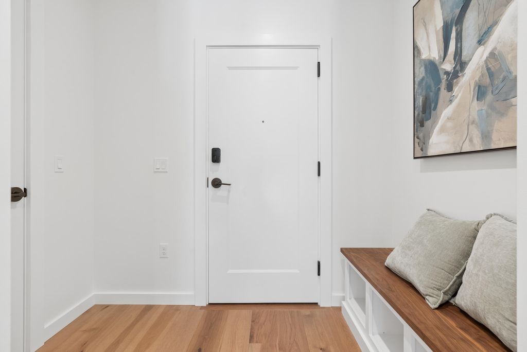 58 Cumberland Avenue 3, Portland, ME 04101 — photo 4