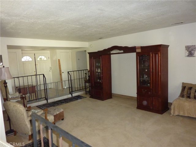 13766 Burning tree Drive, Victorville, CA 92395