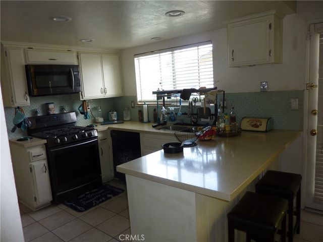 13766 Burning tree Drive, Victorville, CA 92395