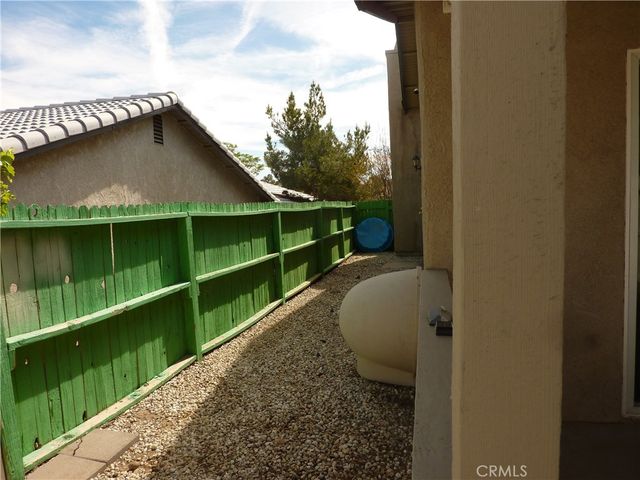 13766 Burning tree Drive, Victorville, CA 92395