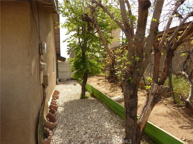13766 Burning tree Drive, Victorville, CA 92395