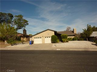 13766 Burning tree Drive, Victorville, CA 92395