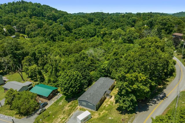 155 Lake Drive, Gray, TN 37615