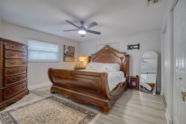 1871 DEL ROBLES TERRACE, Clearwater, FL 33764