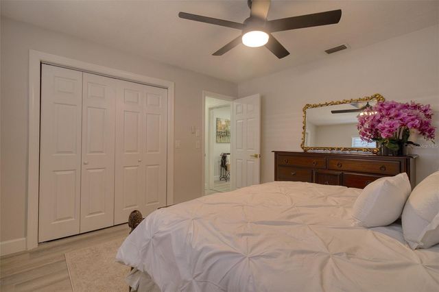 1871 DEL ROBLES TERRACE, Clearwater, FL 33764