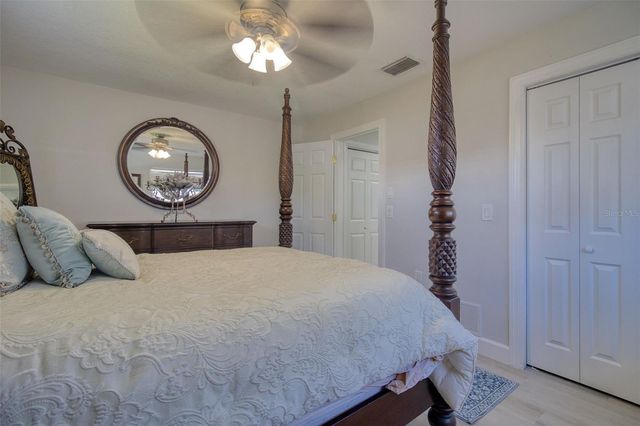 1871 DEL ROBLES TERRACE, Clearwater, FL 33764