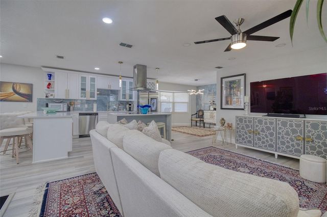 1871 DEL ROBLES TERRACE, Clearwater, FL 33764