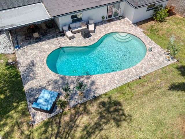 1871 DEL ROBLES TERRACE, Clearwater, FL 33764