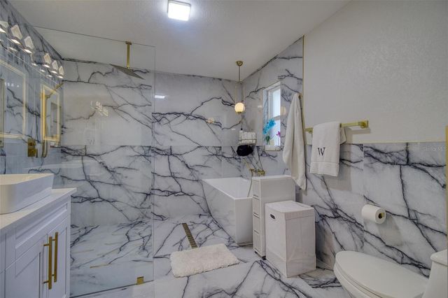 1871 DEL ROBLES TERRACE, Clearwater, FL 33764