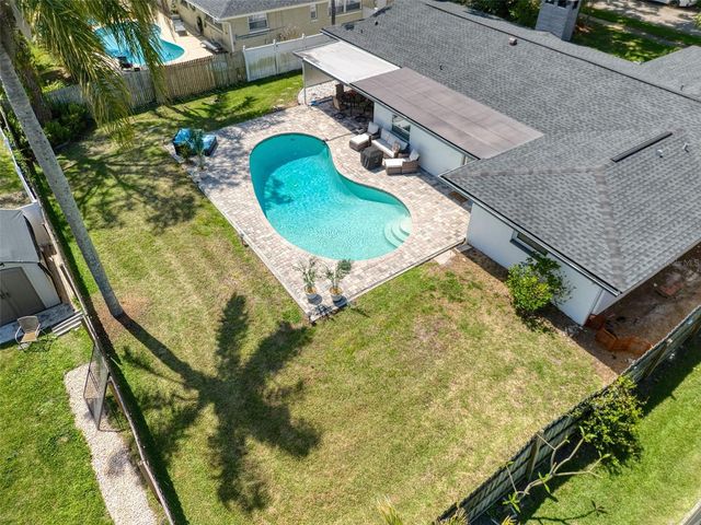 1871 DEL ROBLES TERRACE, Clearwater, FL 33764