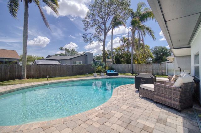 1871 DEL ROBLES TERRACE, Clearwater, FL 33764