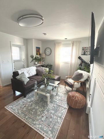 17 Paradiso Street, Norwalk, CT 06854