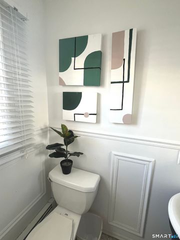 17 Paradiso Street, Norwalk, CT 06854