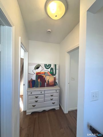 17 Paradiso Street, Norwalk, CT 06854