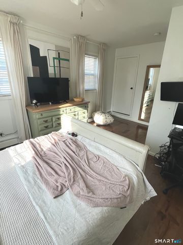 17 Paradiso Street, Norwalk, CT 06854