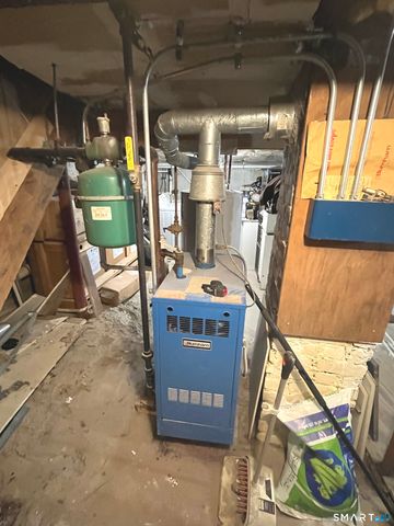 17 Paradiso Street, Norwalk, CT 06854