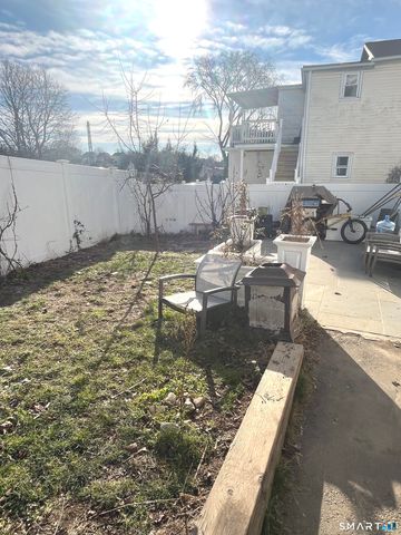 17 Paradiso Street, Norwalk, CT 06854