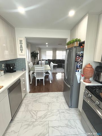 17 Paradiso Street, Norwalk, CT 06854