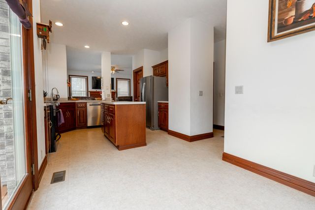 2442 Greystone Lane 2442 Greystone Lane, Springfield, OH 45503